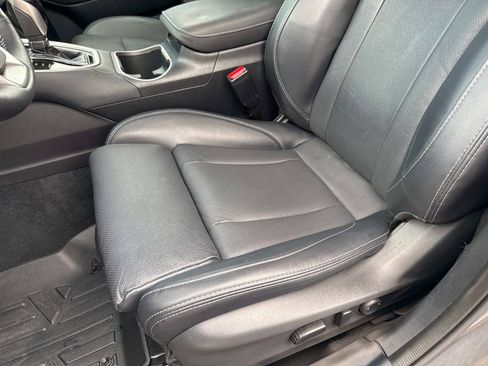 Used 2022 Subaru Outback Limited XT image 21