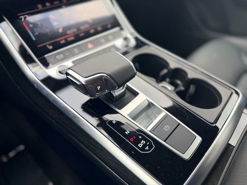 Certified 2023 Audi Q7 2.0T Premium w/ Convenience Package image 39