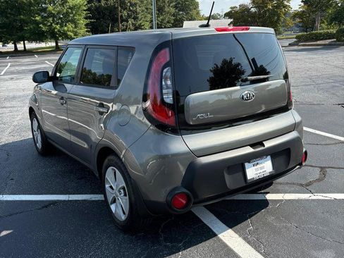 Used 2016 Kia Soul FWD image 7