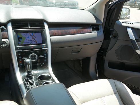 Used 2013 Ford Edge Limited FWD image 21