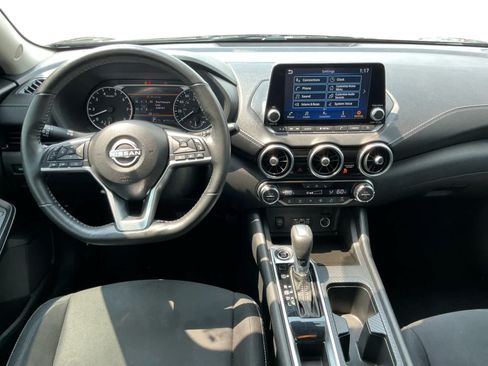 Used 2025 Nissan Sentra SV w/ All-Weather Package FWD image 10
