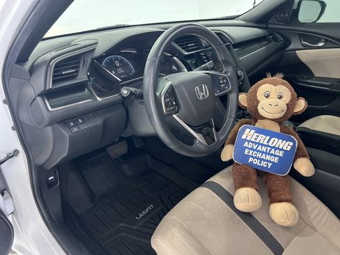 Used 2021 Honda Civic EX image 9