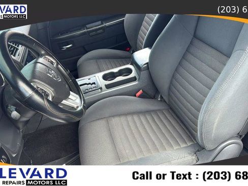 Used 2011 Dodge Challenger R/T w/ Electronics Convenience Group image 27