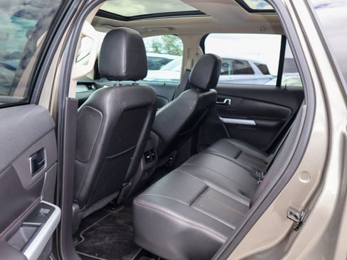 Used 2013 Ford Edge SEL AWD/4WD image 16