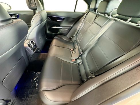 Used 2025 Mercedes-Benz C 300 4MATIC Sedan image 23