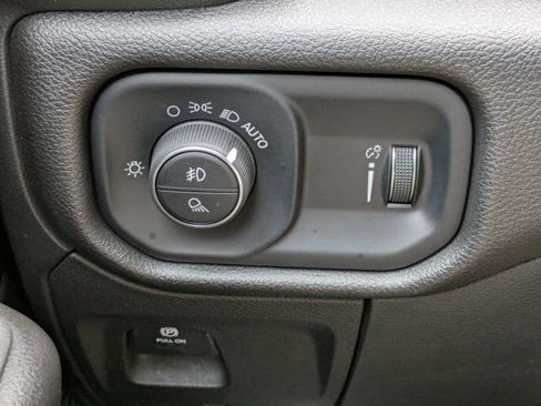 Used 2025 RAM 1500 Tradesman w/ Night Edition AWD/4WD image 23