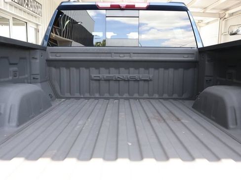 Used 2022 GMC Sierra 1500 Denali RWD image 21