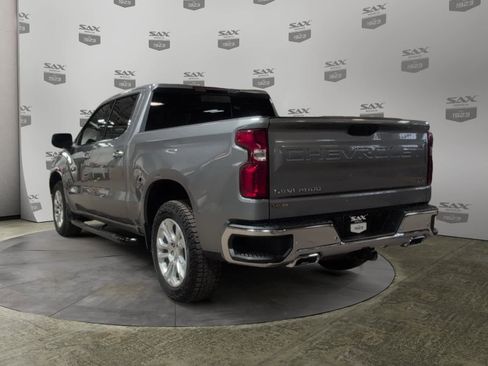 Used 2023 Chevrolet Silverado 1500 LTZ w/ LTZ Premium Package image 3