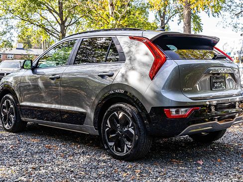 Certified 2024 Kia Niro Wind image 4