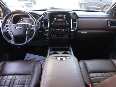 Used 2023 Nissan Titan Platinum Reserve w/ Moonroof Package AWD/4WD image 24