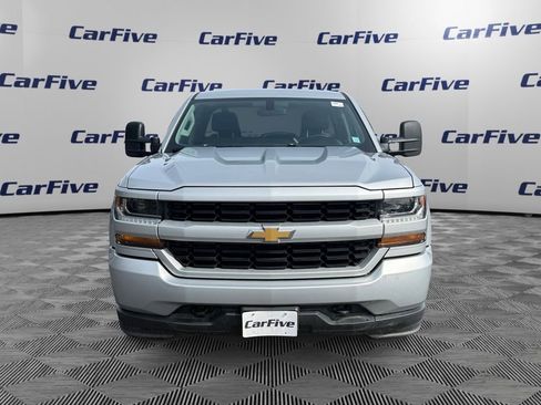 Used 2017 Chevrolet Silverado 1500 Custom w/ Custom Convenience Package AWD/4WD image 9