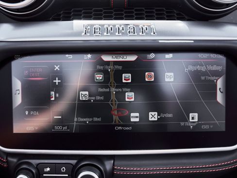 Used 2020 Ferrari Portofino RWD image 71