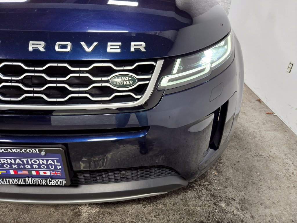 Used 2023 Land Rover Range Rover Evoque SE AWD/4WD image 6