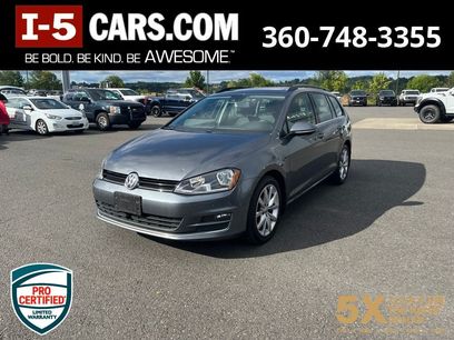 Used 2016 Volkswagen Golf SE
