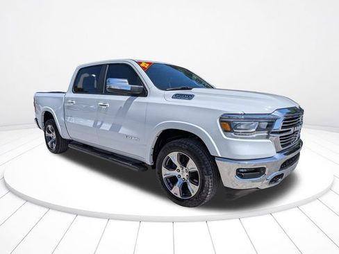 Used 2022 RAM 1500 Laramie AWD/4WD image 2