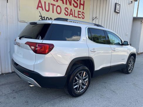 Used 2019 GMC Acadia SLT image 3