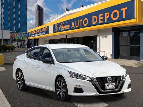 Used 2021 Nissan Altima 2.5 SR FWD image 6