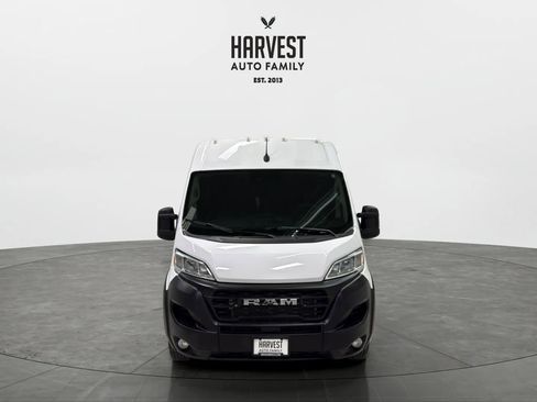 Used 2025 RAM ProMaster 2500 w/ Convenience Group FWD image 11