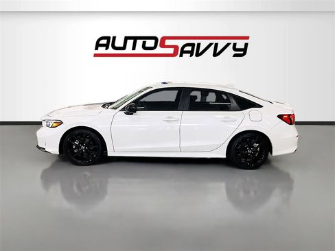 Used 2025 Honda Civic Sport image 4