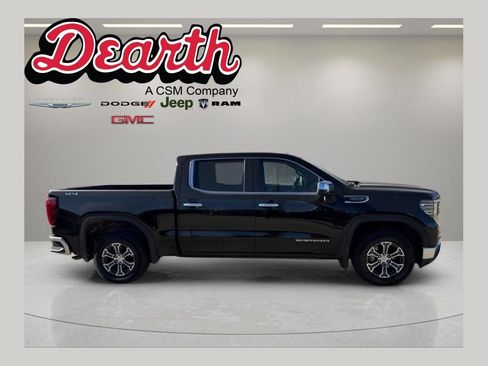 Used 2024 GMC Sierra 1500 SLT AWD/4WD image 1
