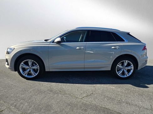 Used 2021 Audi Q8 Prestige w/ Prestige Package image 6