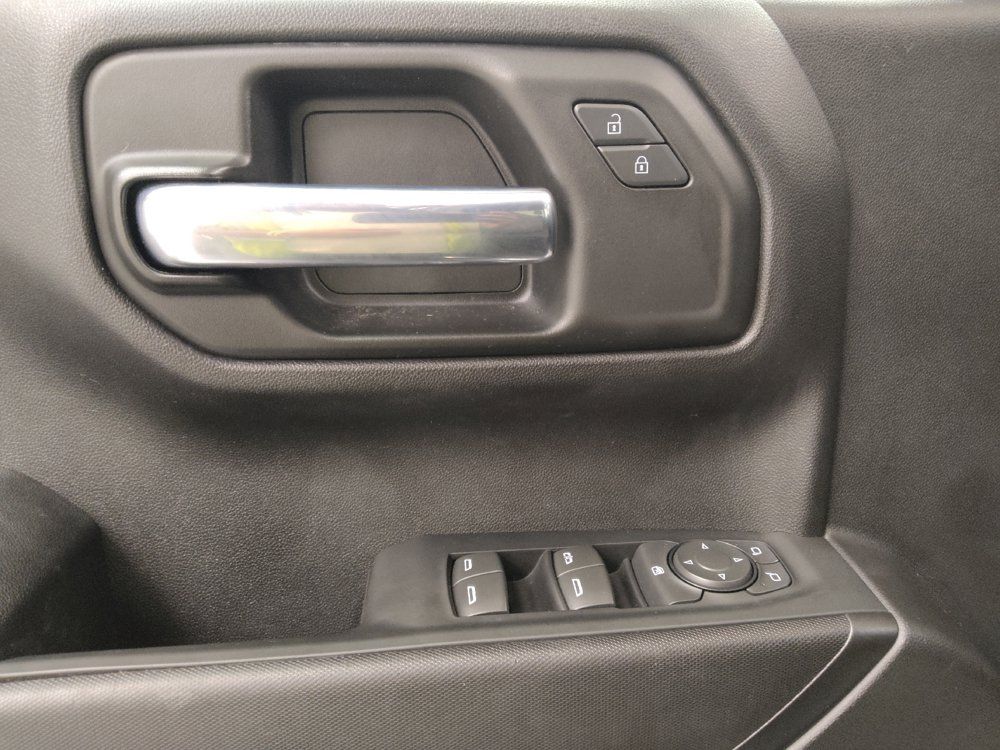 Used 2022 Chevrolet Silverado 1500 Custom AWD/4WD image 27