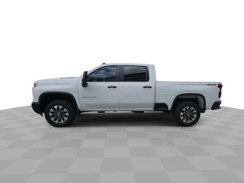 Used 2025 Chevrolet Silverado 2500 Custom w/ Custom Value Package AWD/4WD image 5