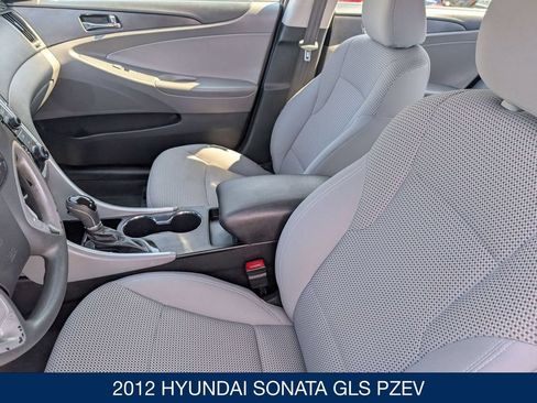 Used 2012 Hyundai Sonata GLS w/ Popular Equipment Pkg FWD image 14