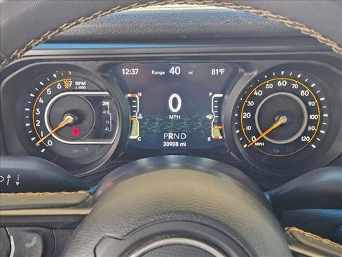Used 2024 Jeep Gladiator Sport image 10