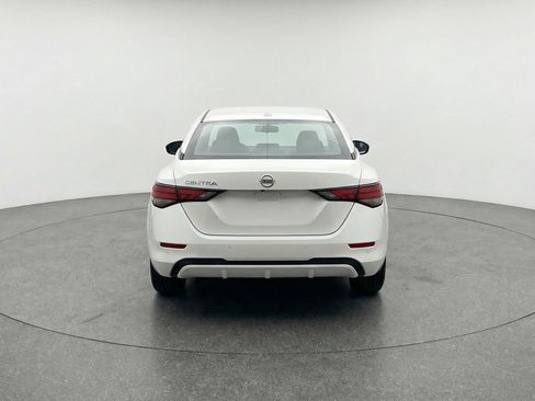 Used 2025 Nissan Sentra SV FWD image 7