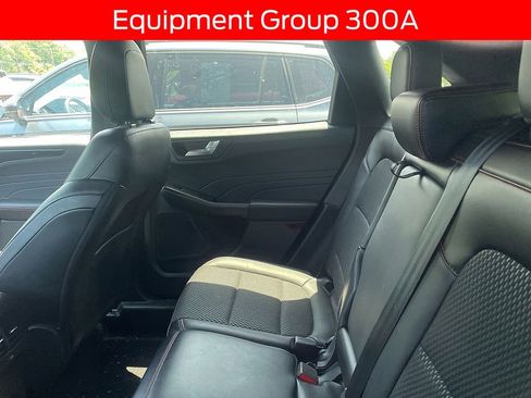 Used 2024 Ford Escape ST-Line w/ Tech Pack #1 AWD/4WD image 9