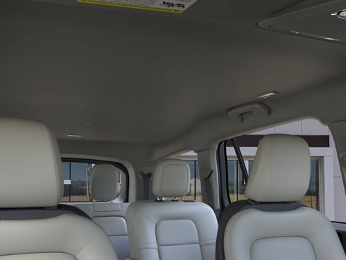 New 2026 Lincoln Aviator AWD image 22