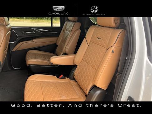 Used 2023 Cadillac Escalade ESV Premium Luxury AWD/4WD image 31
