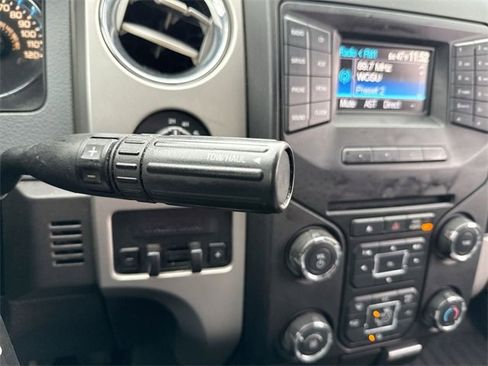 Used 2013 Ford F150 XLT w/ Luxury Equipment Group image 19