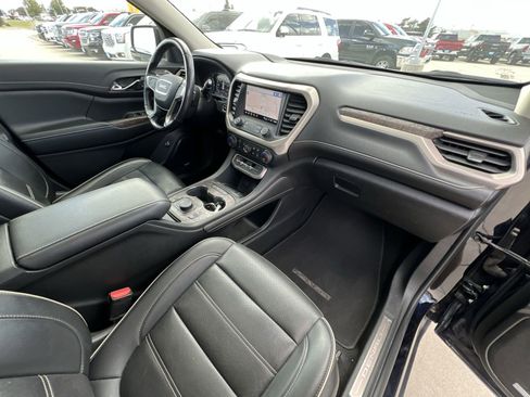 Used 2021 GMC Acadia Denali w/ Denali Ultimate Package image 30