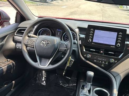 Certified 2023 Toyota Camry LE FWD image 13