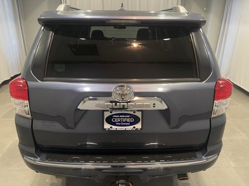Used 2013 Toyota 4Runner Limited image 5