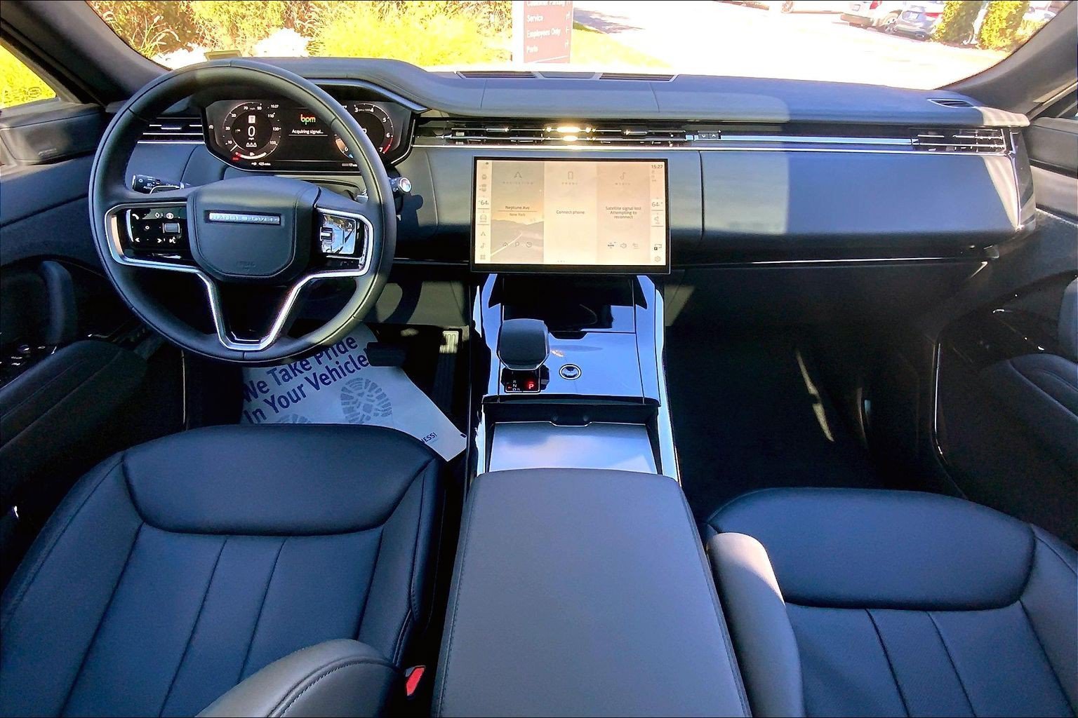 New 2027 Land Rover Range Rover Sport SE AWD/4WD image 5
