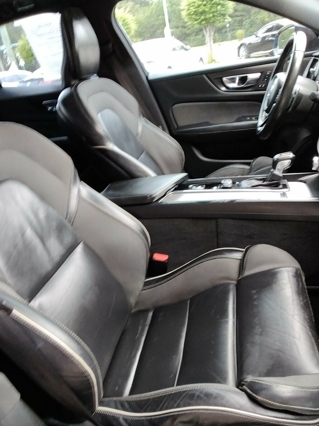 Used 2020 Volvo S60 T5 R-Design FWD image 11