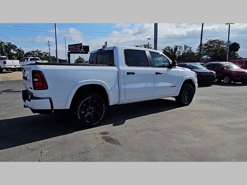 New 2026 RAM 1500 Big Horn w/ Night Edition image 31