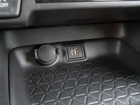 Certified 2025 Toyota RAV4 LE image 32