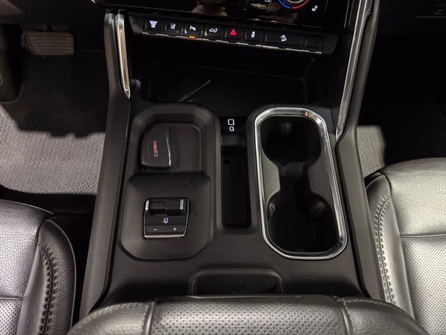 Used 2024 GMC Sierra 2500 Denali w/ Denali Reserve Package AWD/4WD image 16