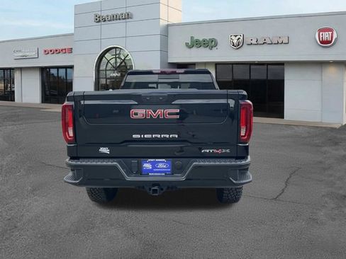 Used 2024 GMC Sierra 1500 AT4X AWD/4WD image 4
