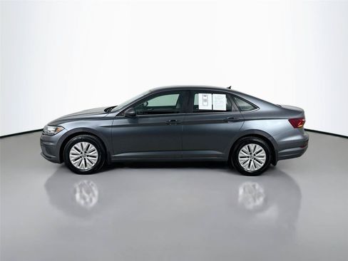 Used 2019 Volkswagen Jetta FWD image 6