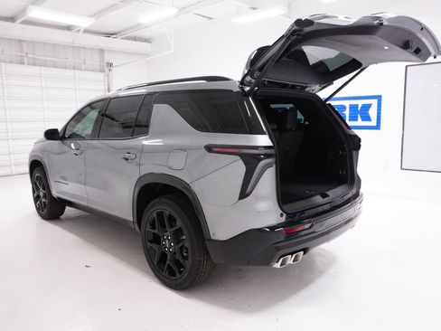 New 2026 Chevrolet Traverse RS image 10