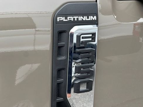 New 2026 Ford F350 Platinum w/ Platinum Plus Package AWD/4WD image 28