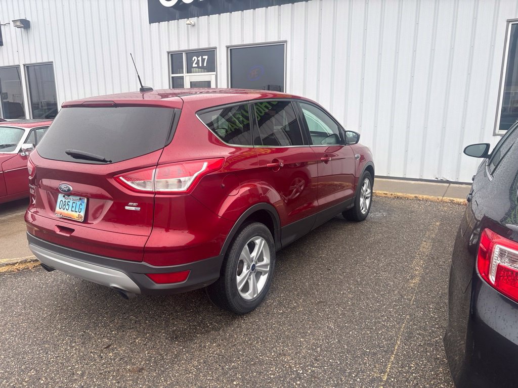 Used 2016 Ford Escape SE AWD/4WD image 3
