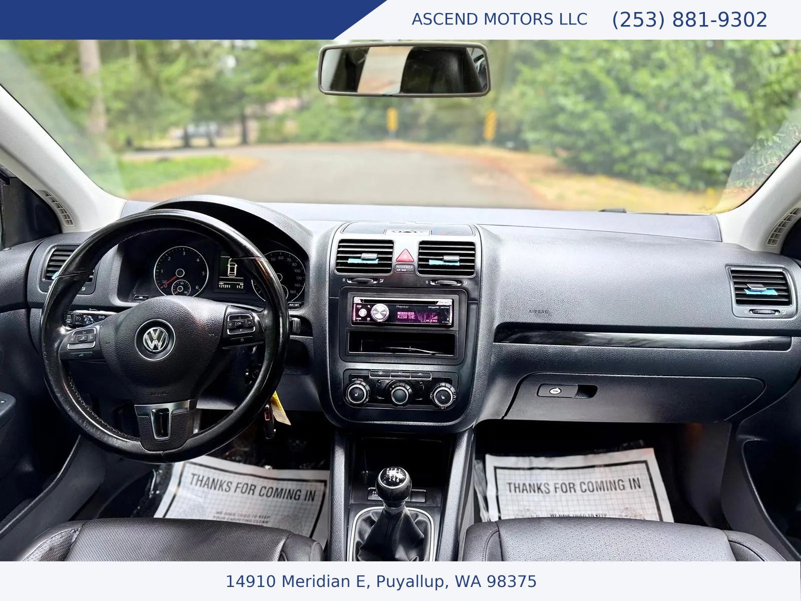 Used 2010 Volkswagen Jetta TDI FWD image 12