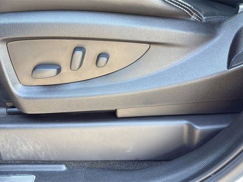 Used 2018 GMC Yukon Denali image 34