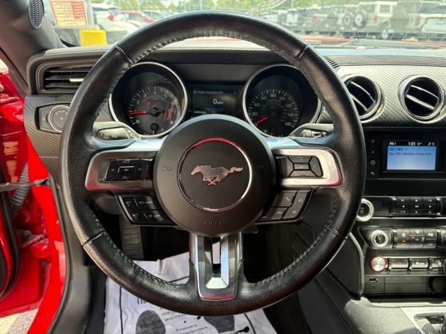 Used 2022 Ford Mustang Coupe w/ Black Accent Package RWD image 15